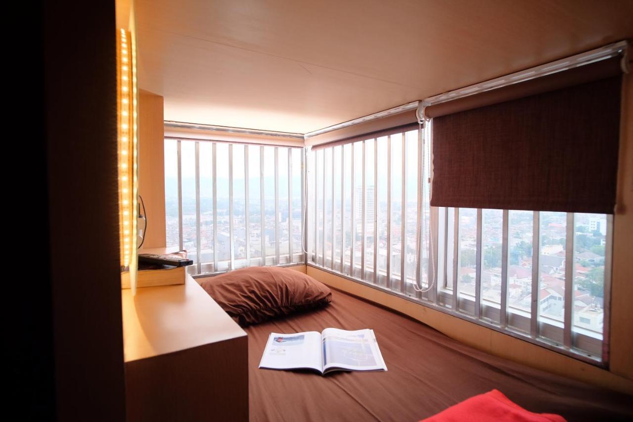Inap At Capsule Hostel Bandung Ngoại thất bức ảnh